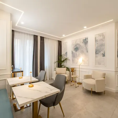 아파트 Borsieri Luxury - *
